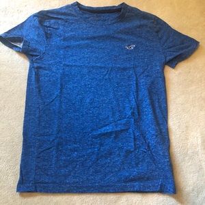 BLUE HOLISTER TSHIRT